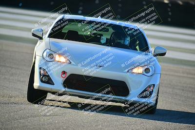 media/Nov-02-2025-Speed Ventures (Sun) [[61724e2e34]]/Black/Session 4/